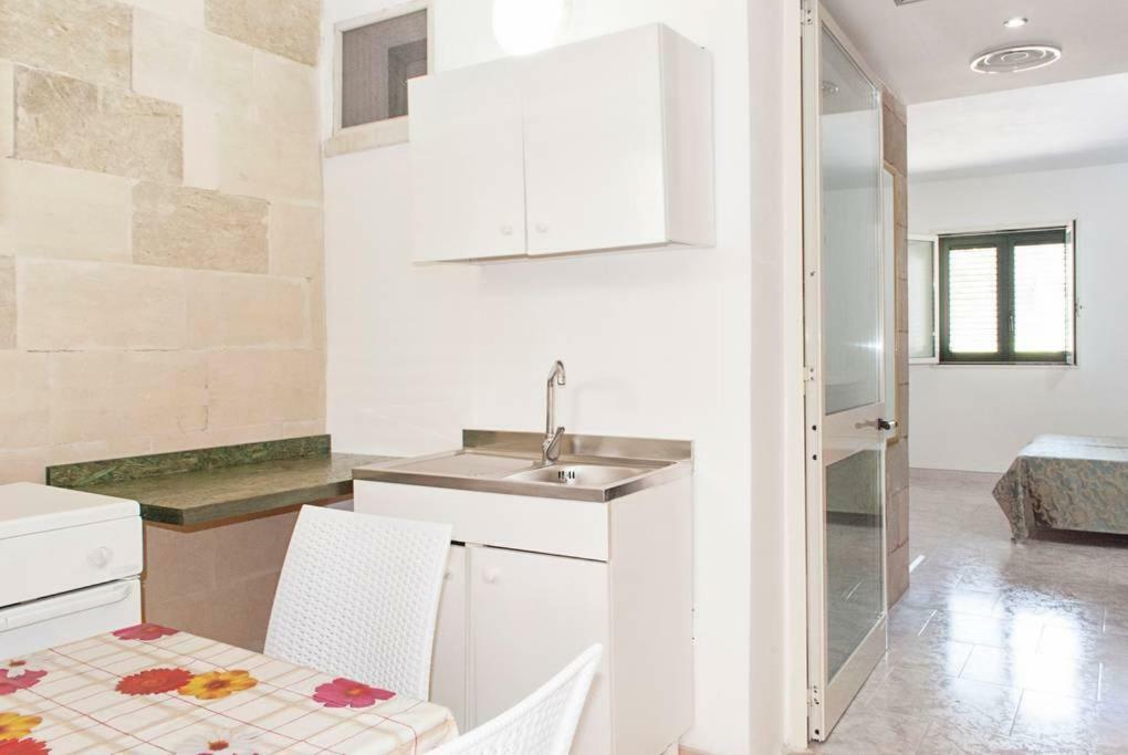 Residence Atenaion Otranto Bagian luar foto