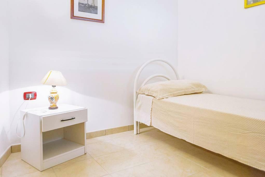 Residence Atenaion Otranto Bagian luar foto